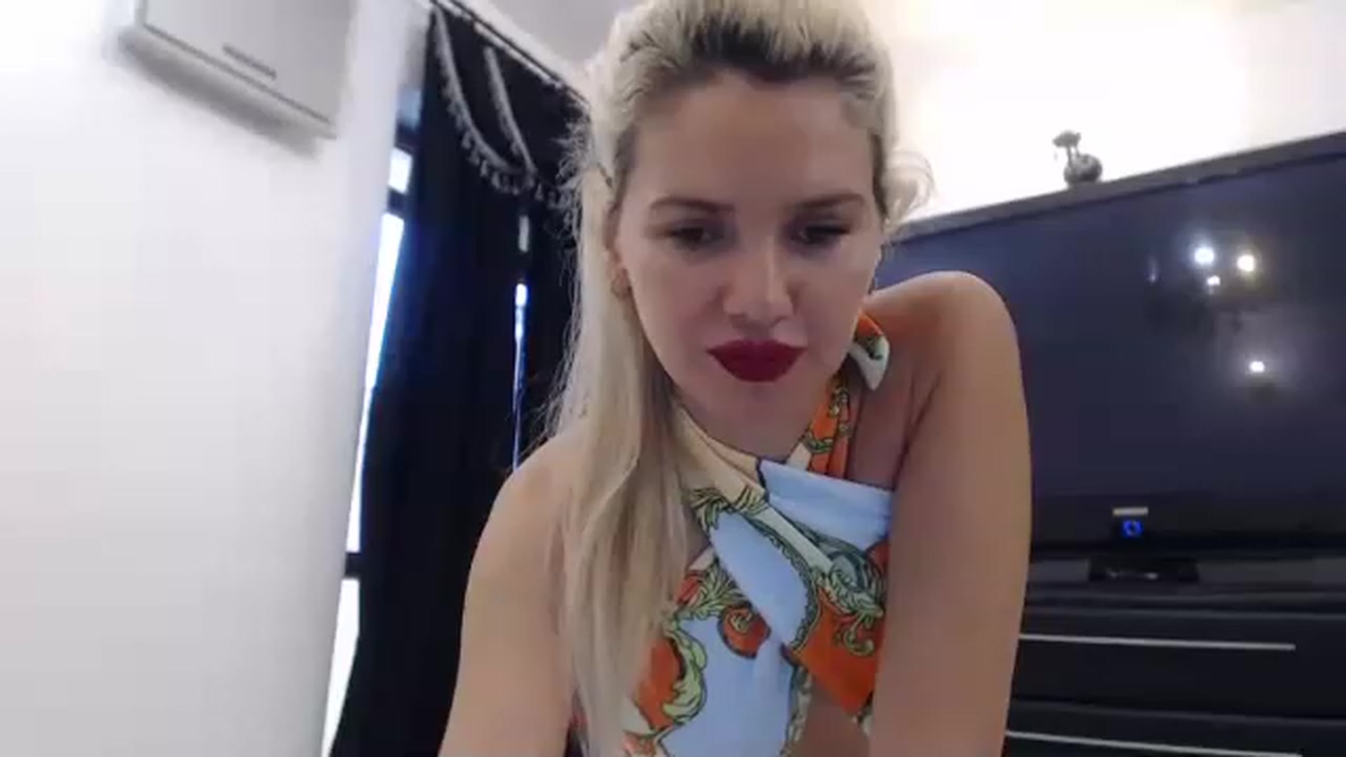 Gallery image thumbnail from Pervita's myfreecams stream on, 03/10/2023, 16:03 image 4 of 20
