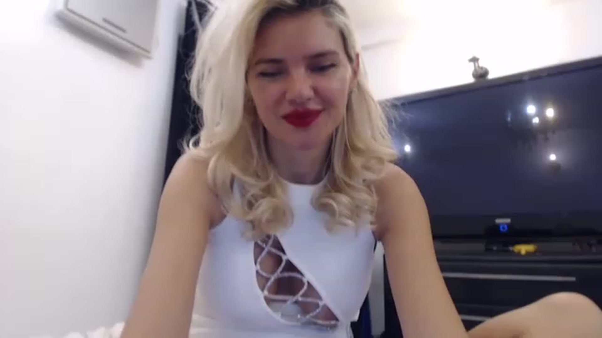 Gallery image thumbnail from Pervita's myfreecams stream on, 03/23/2023, 23:02 image 11 of 20