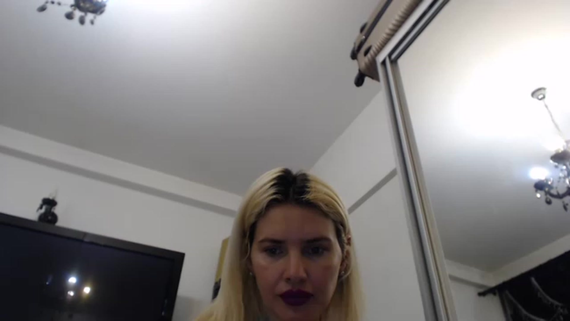 Gallery image thumbnail from Pervita's myfreecams stream on, 03/29/2023, 22:28 image 3 of 20