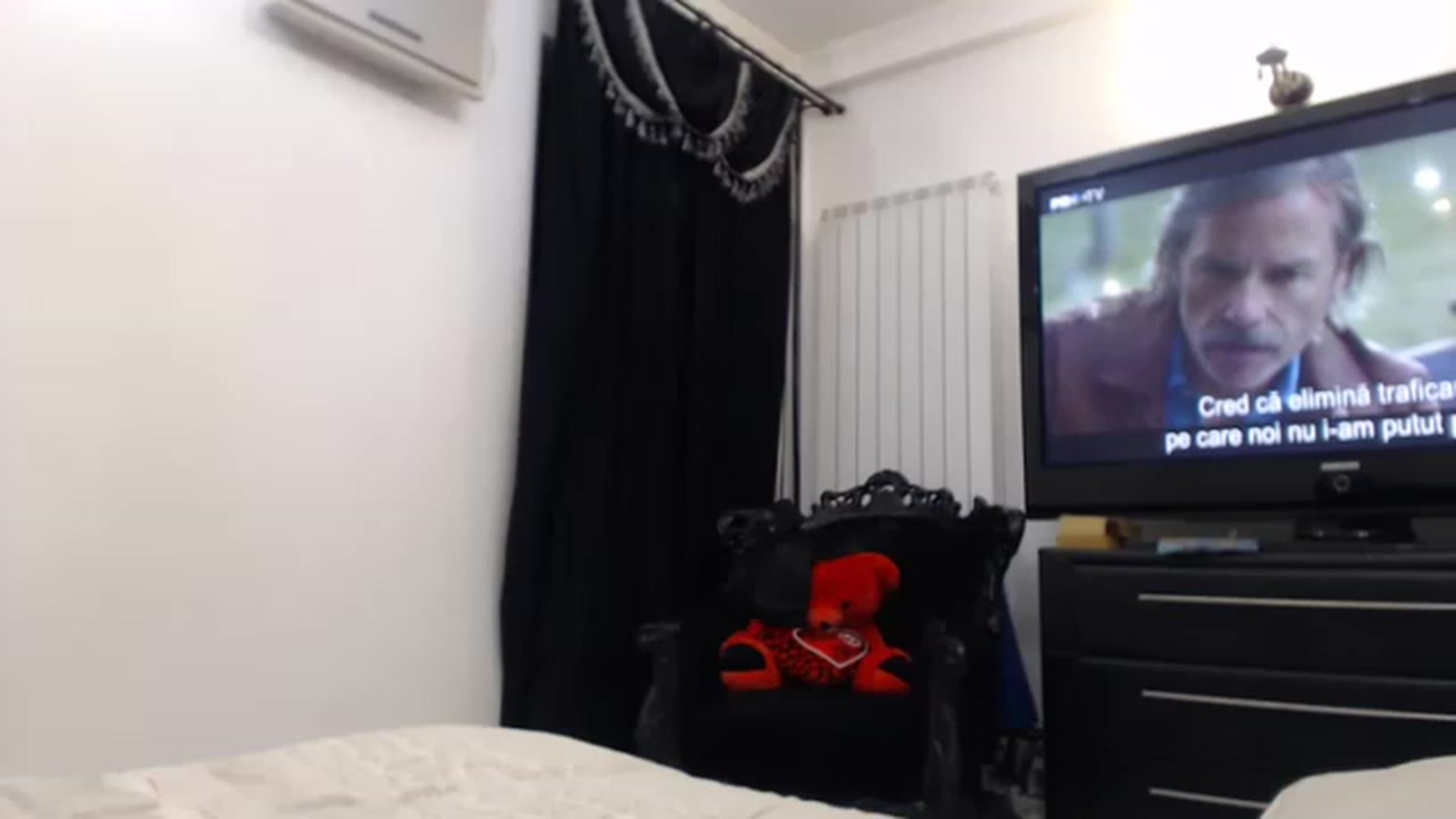 Gallery image thumbnail from Pervita's myfreecams stream on, 04/03/2023, 23:00 image 3 of 20