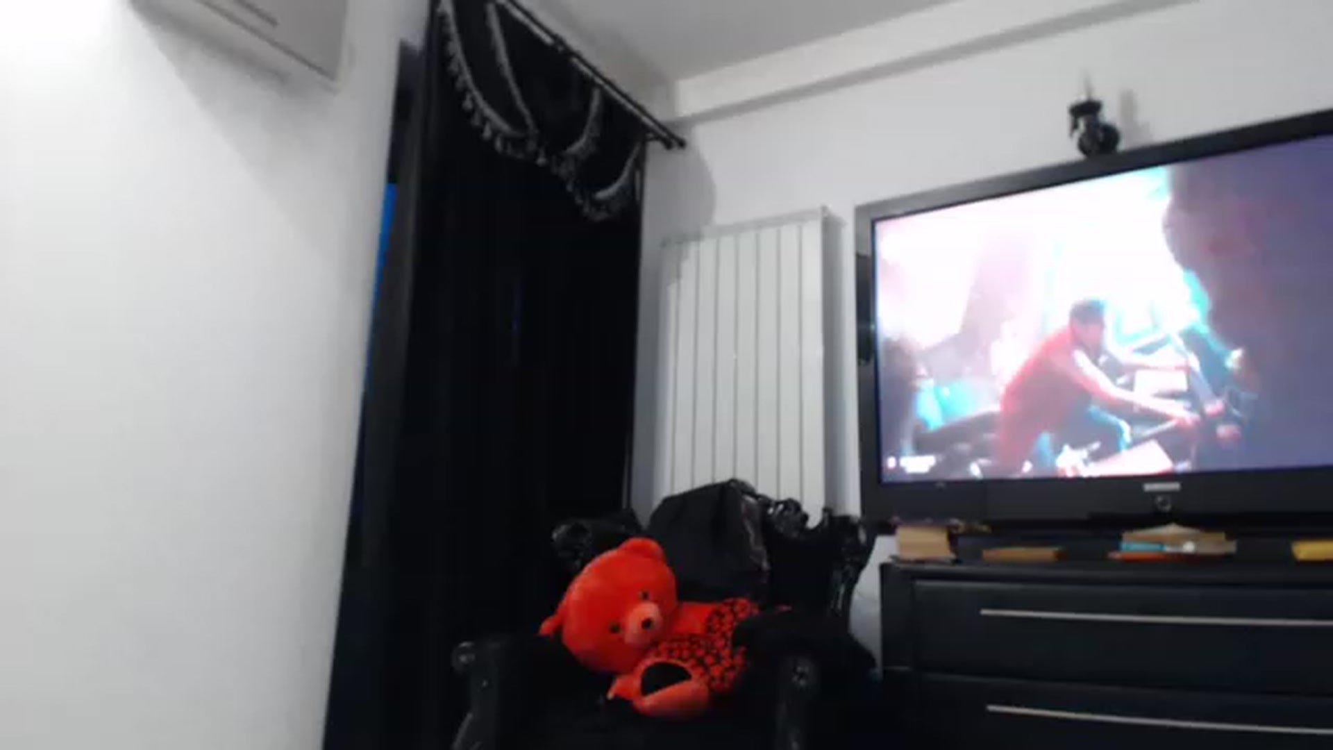Gallery image thumbnail from Pervita's myfreecams stream on, 04/15/2023, 17:47 image 14 of 20
