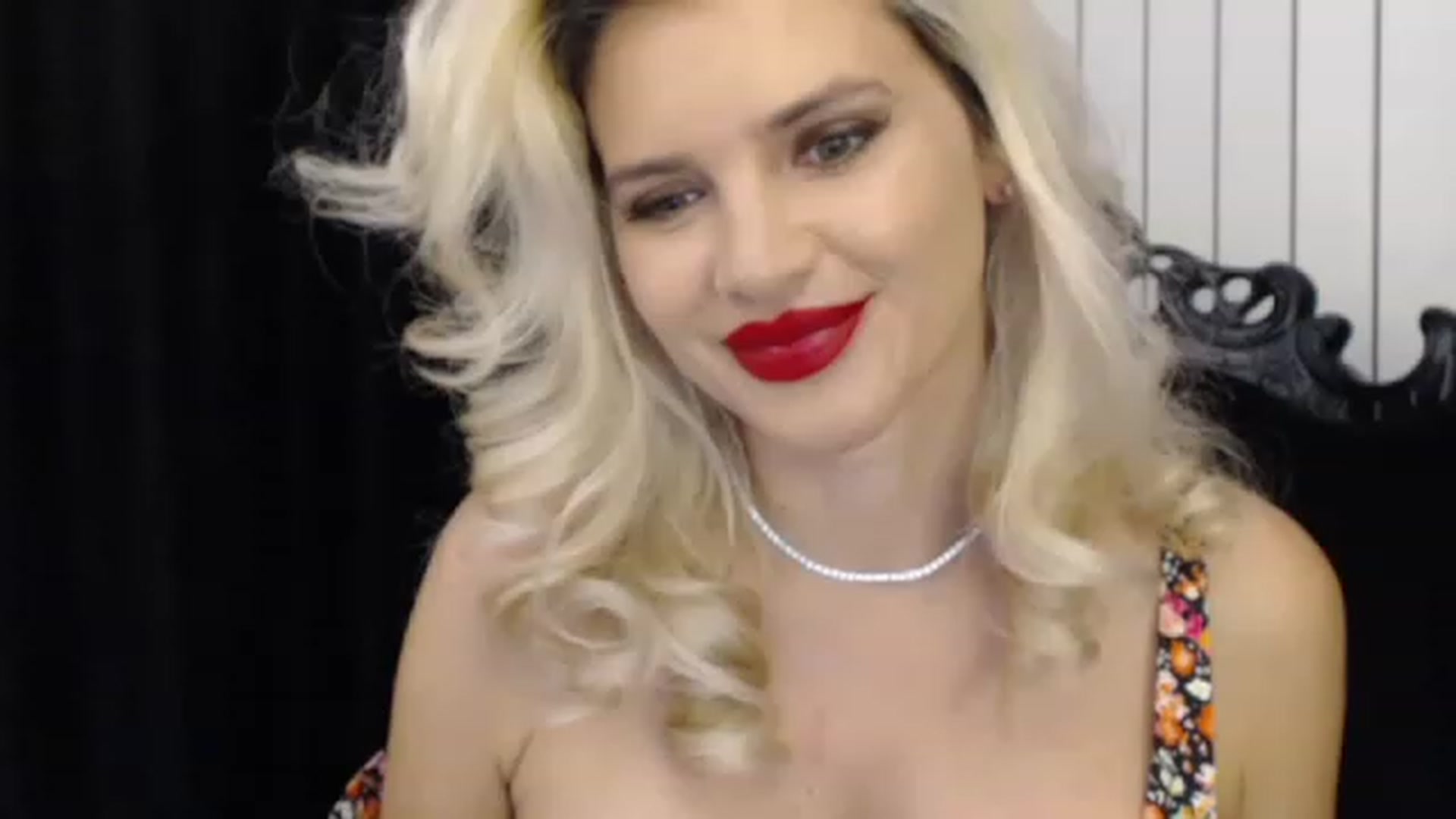 Gallery image thumbnail from Pervita's myfreecams stream on, 04/20/2023, 22:48 image 5 of 20