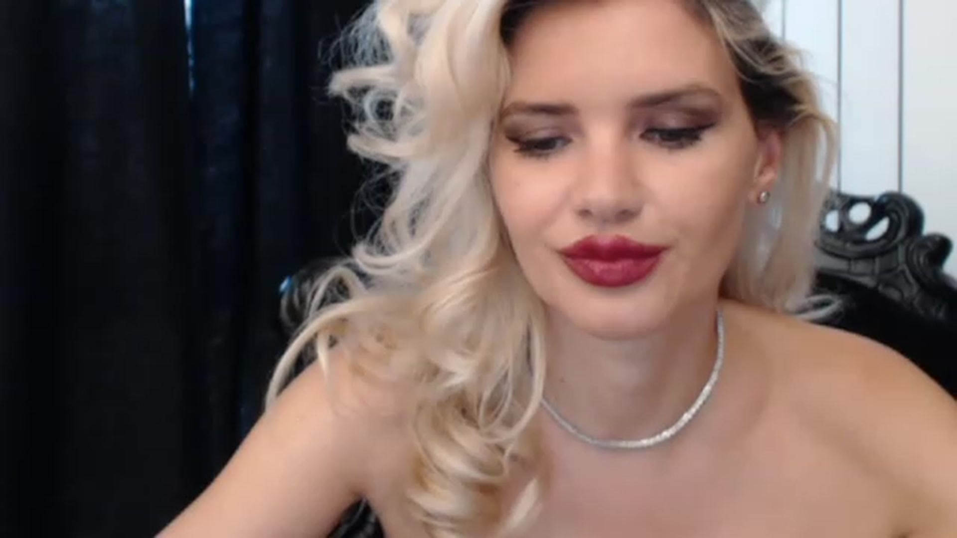 Gallery image thumbnail from Pervita's myfreecams stream on, 04/21/2023, 15:23 image 13 of 20