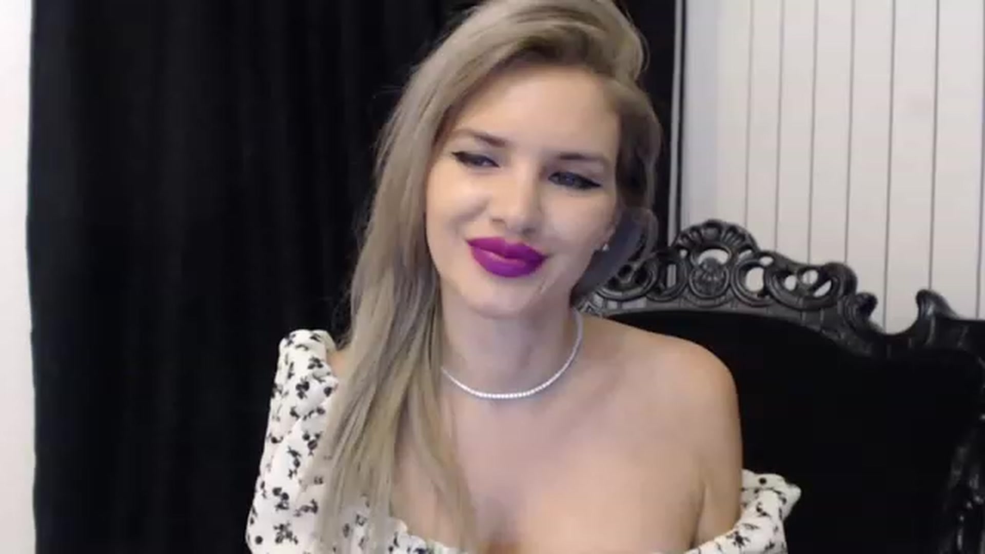 Gallery image thumbnail from Pervita's myfreecams stream on, 04/26/2023, 21:56 image 20 of 20