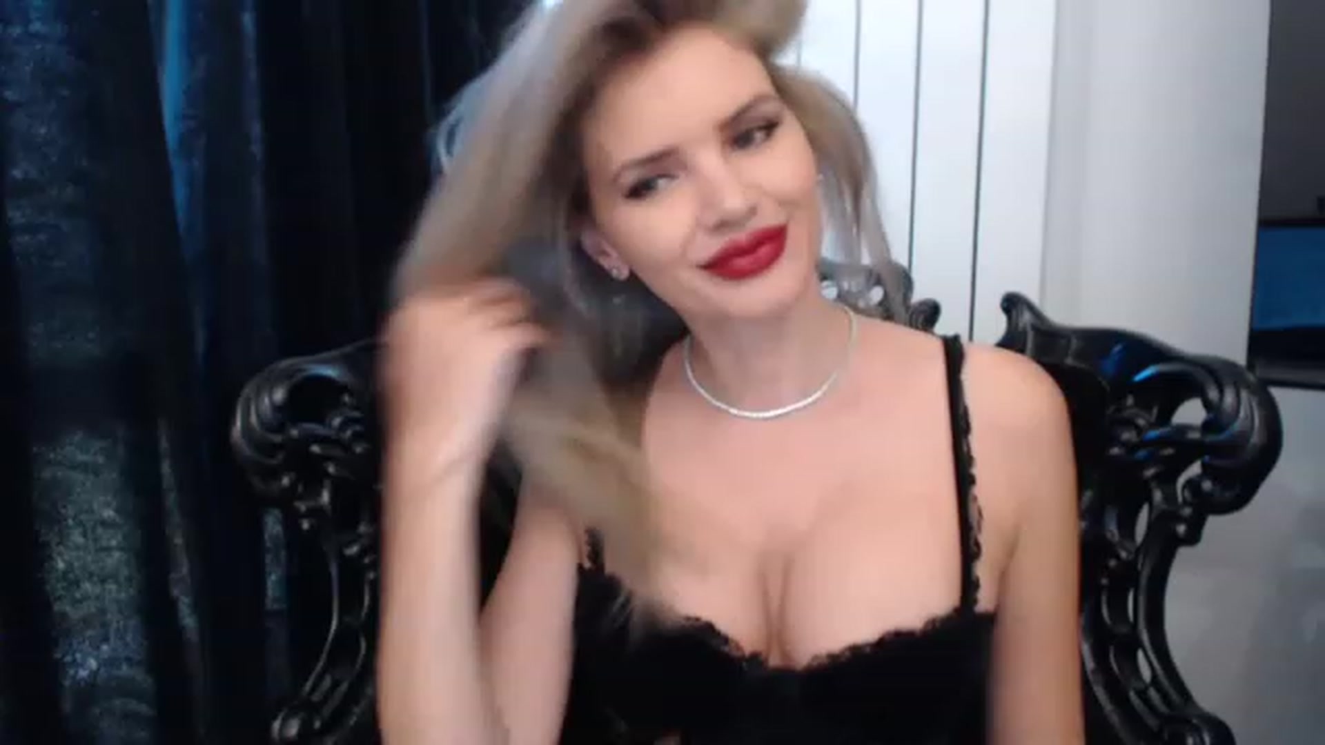 Gallery image thumbnail from Pervita's myfreecams stream on, 04/28/2023, 13:39 image 9 of 20