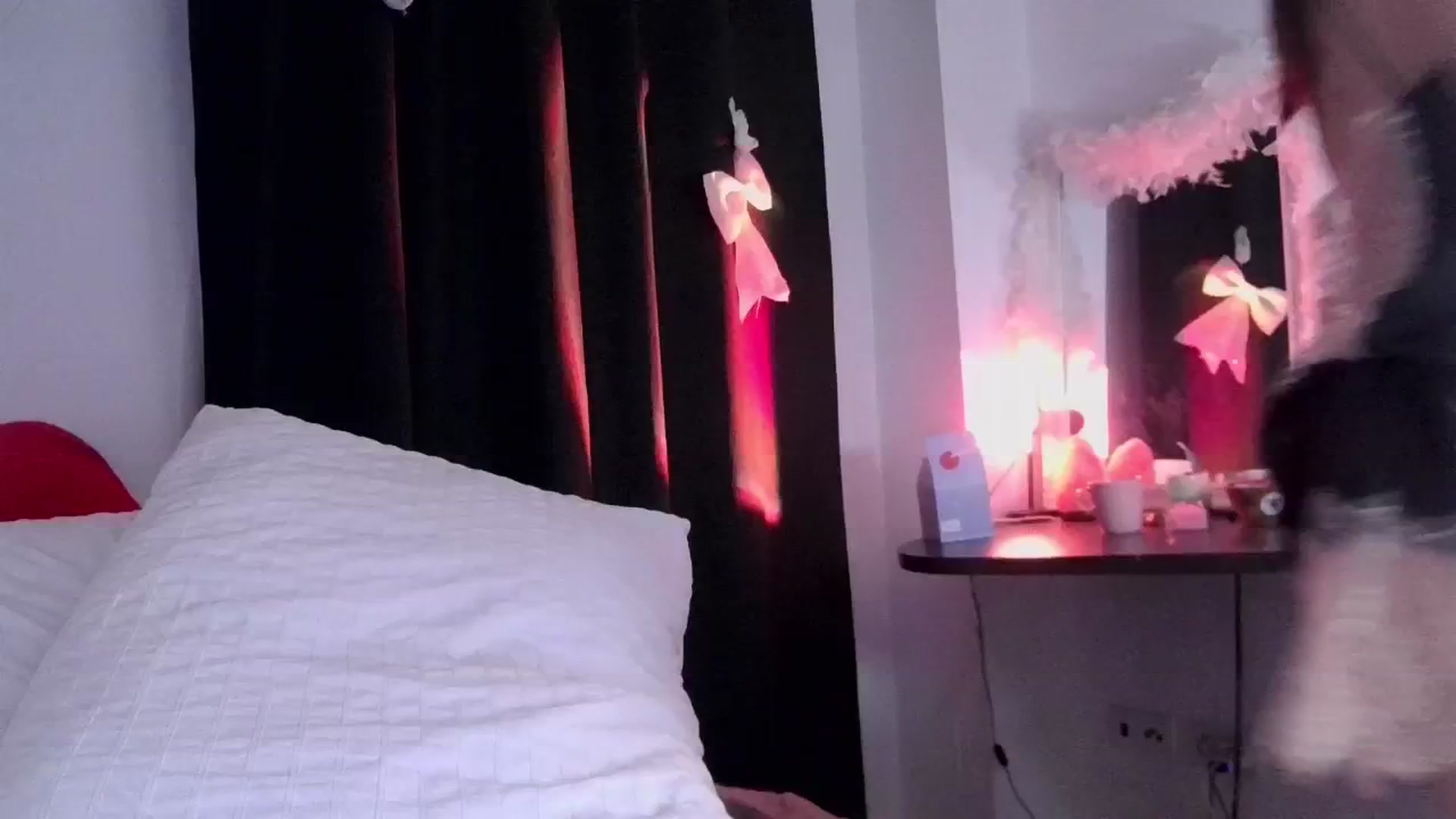 Gallery image thumbnail from Petal___'s myfreecams stream on, 03/04/2025, 23:10 image 11 of 20