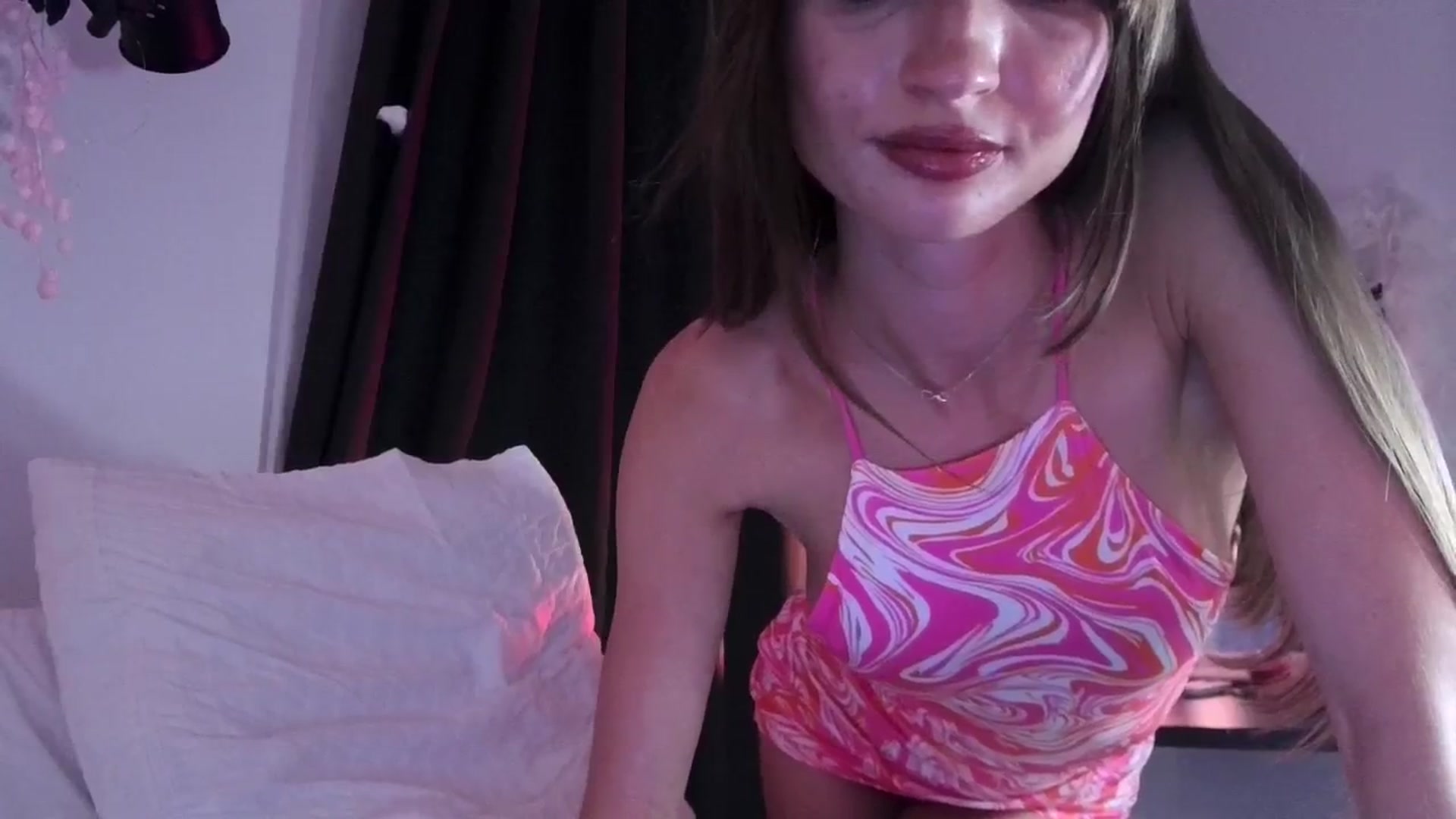 Gallery image thumbnail from Petal___'s myfreecams stream on, 04/16/2025, 17:23 image 18 of 20
