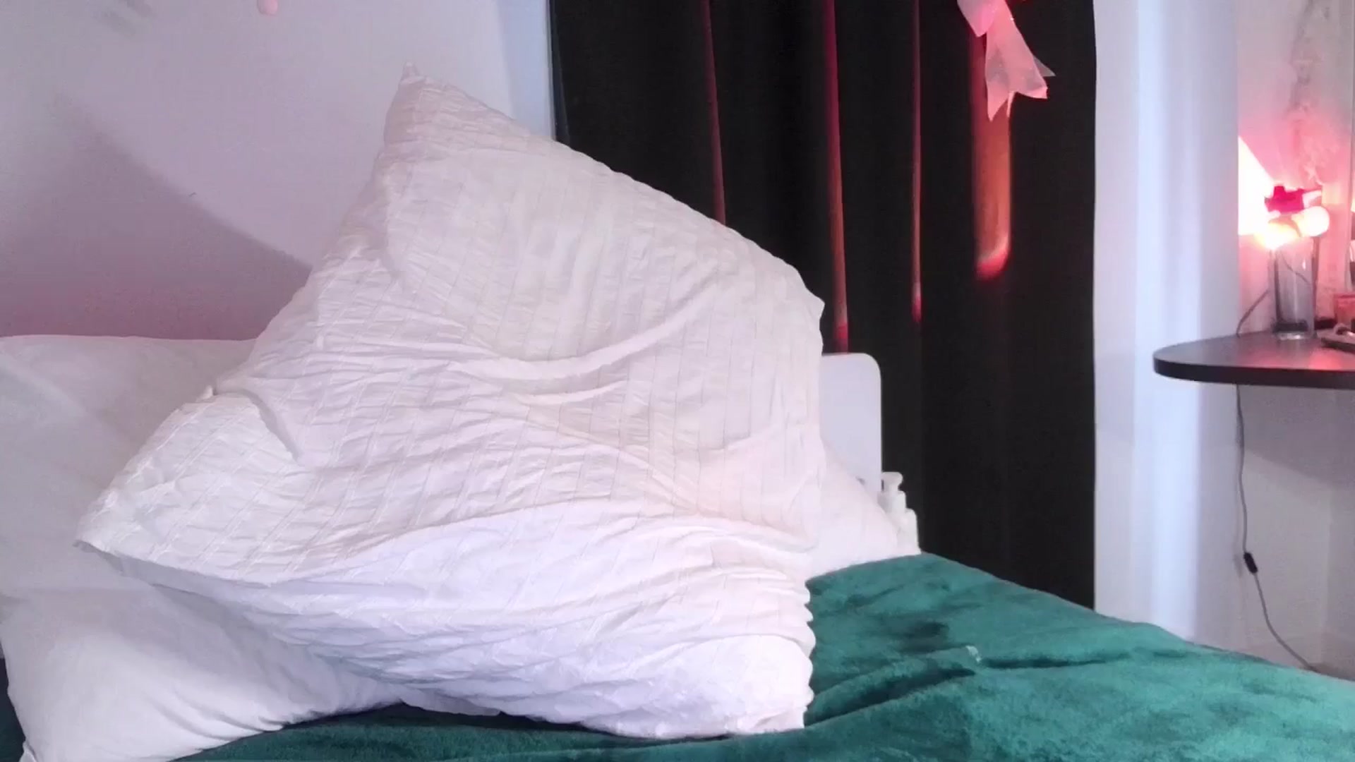 Gallery image thumbnail from Petal___'s myfreecams stream on, 05/01/2025, 12:57 image 12 of 20