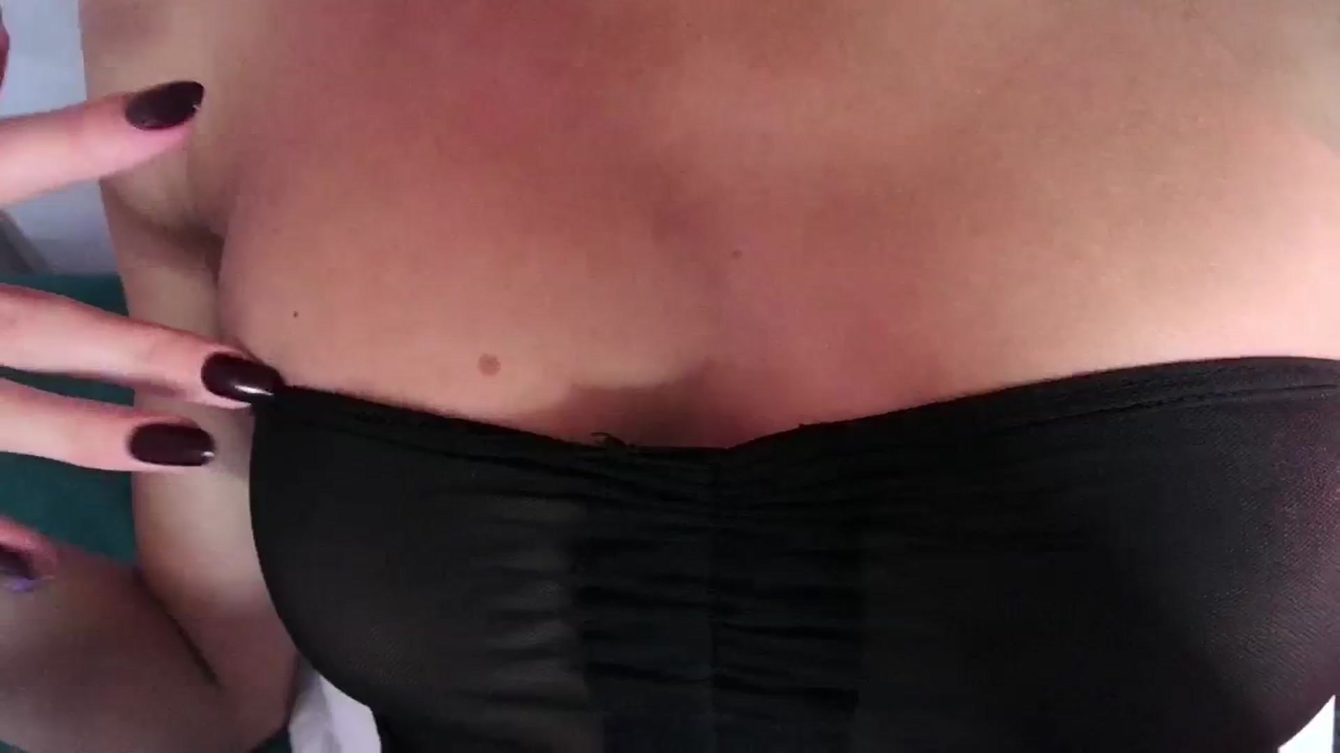 Gallery image thumbnail from Petal___'s myfreecams stream on, 06/11/2025, 19:03 image 18 of 20