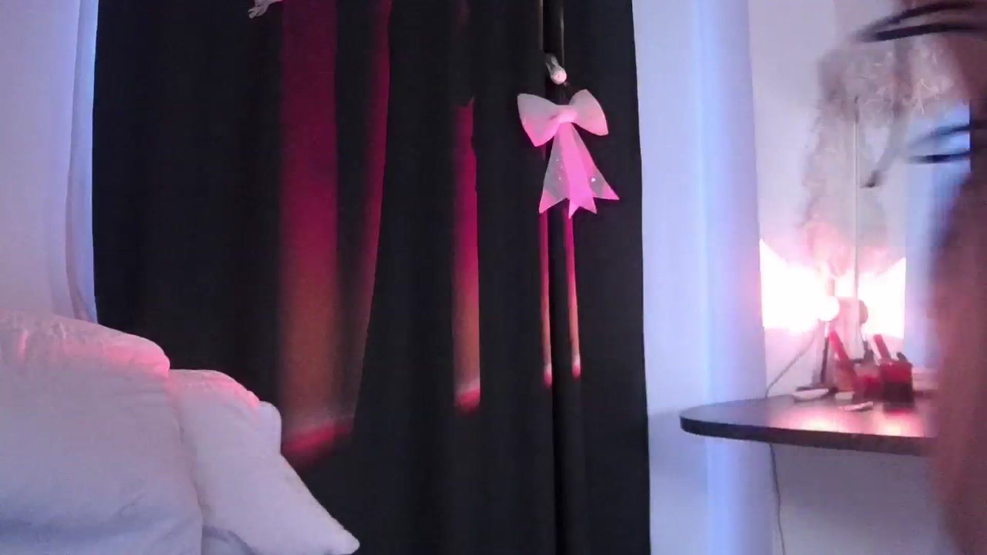 Gallery image thumbnail from Petal___'s myfreecams stream on, 08/21/2025, 15:05 image 17 of 20