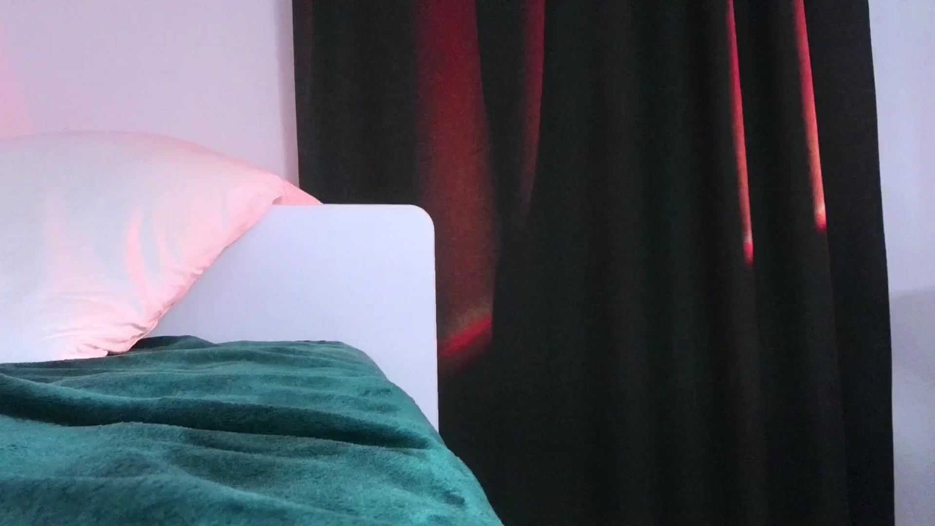 Gallery image thumbnail from Petal___'s myfreecams stream on, 09/17/2025, 14:24 image 12 of 20