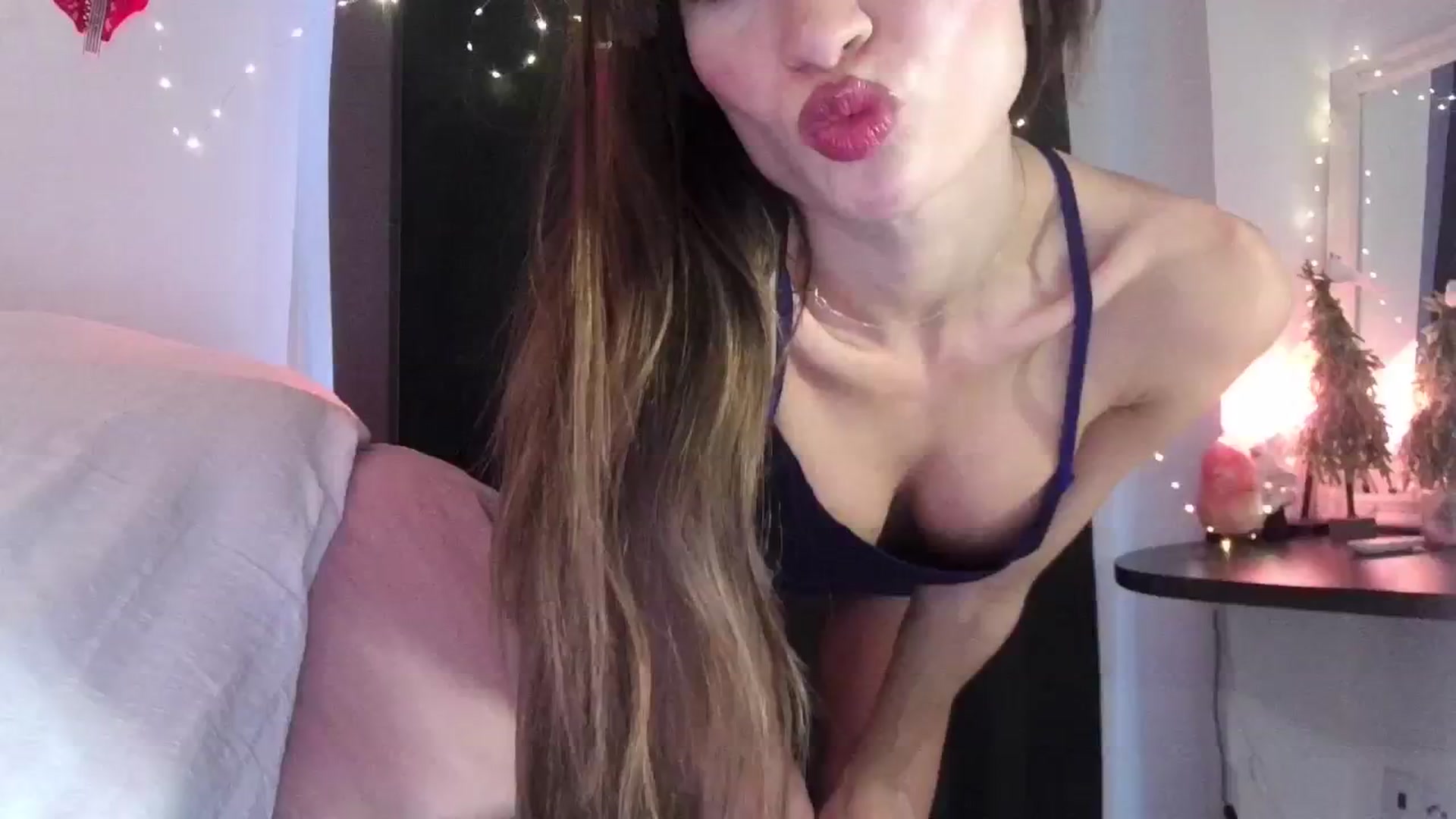 Gallery image thumbnail from Petal___'s myfreecams stream on, 12/26/2025, 15:25 image 1 of 20