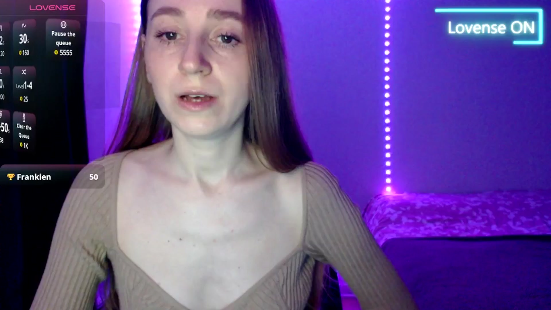Gallery image thumbnail from PetitAnge_'s myfreecams stream on, 04/20/2025, 17:49 image 14 of 20