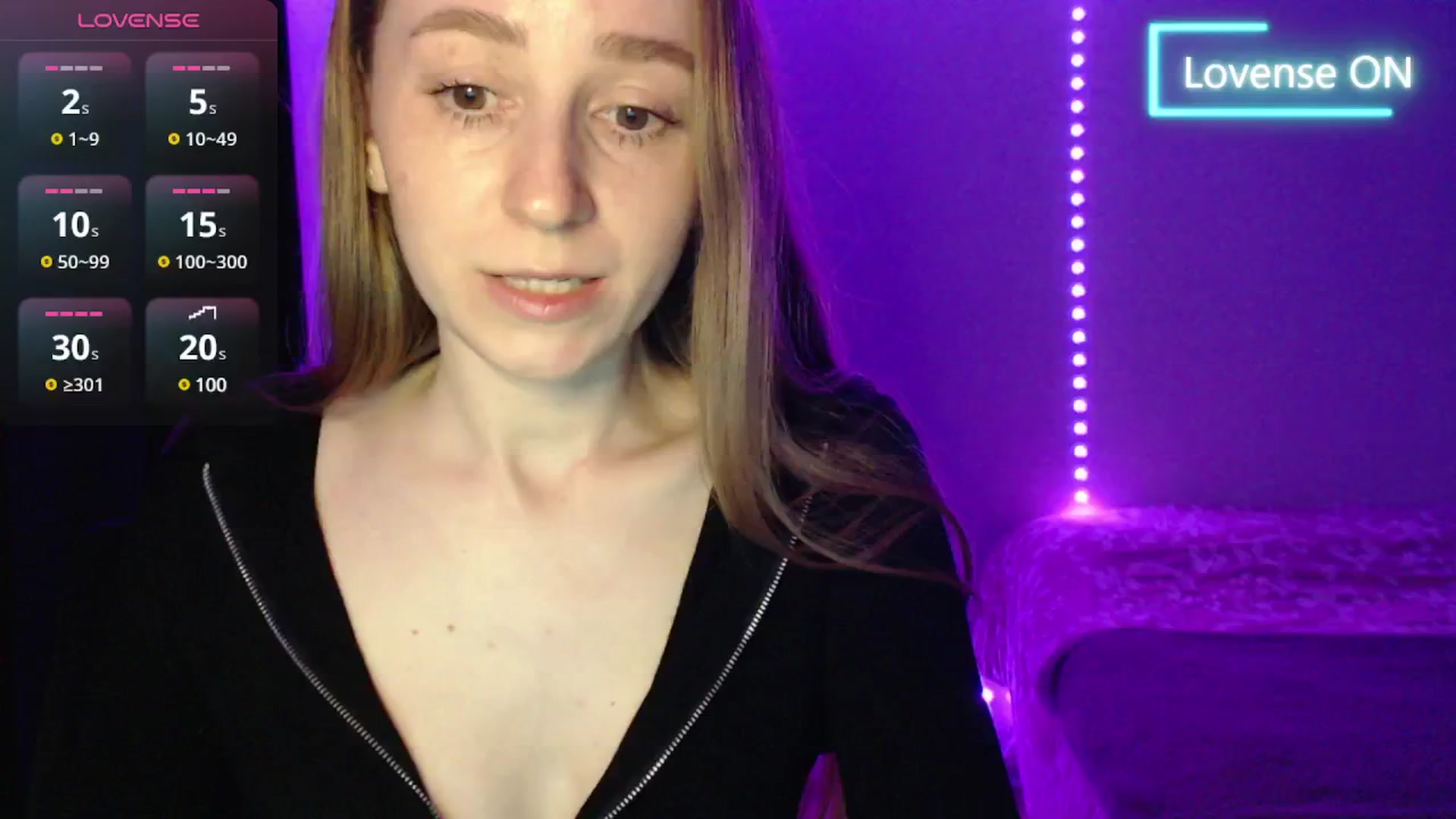 Gallery image thumbnail from PetitAnge_'s myfreecams stream on, 05/19/2025, 24:28 image 8 of 20