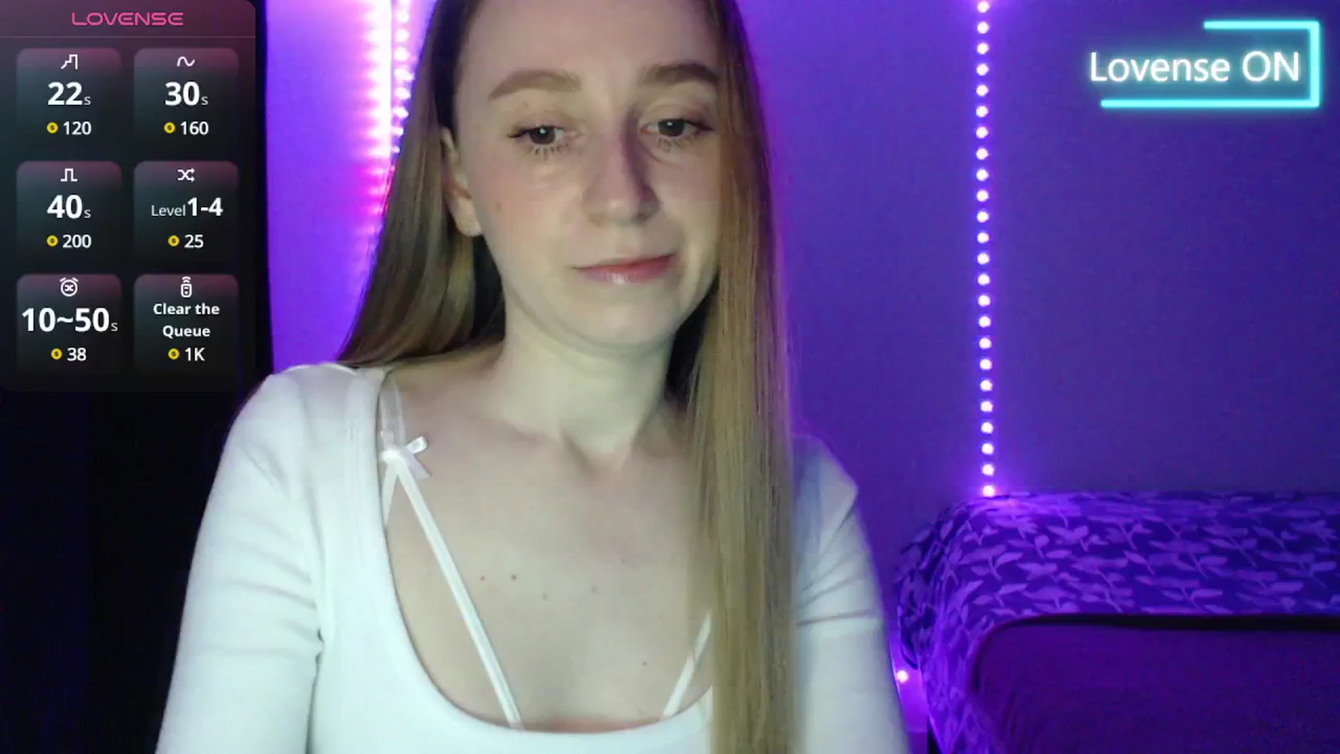 Gallery image thumbnail from PetitAnge_'s myfreecams stream on, 06/04/2025, 15:50 image 7 of 20