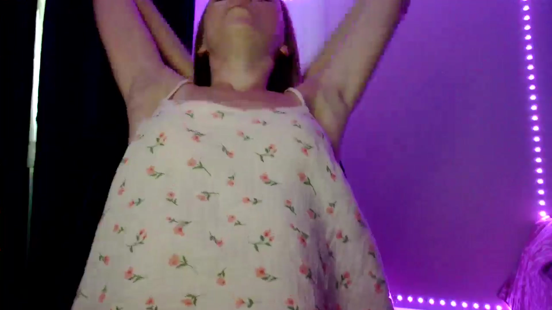 Gallery image thumbnail from PetitAnge_'s myfreecams stream on, 09/10/2025, 16:20 image 16 of 20