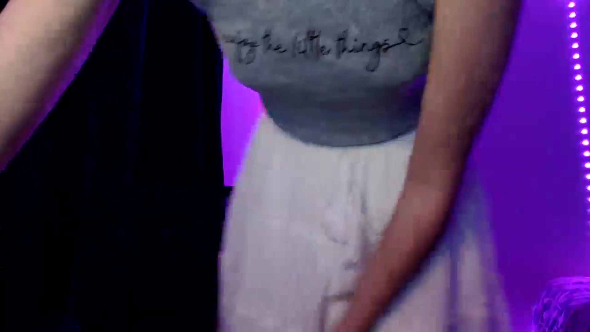 Gallery image thumbnail from PetitAnge_'s myfreecams stream on, 10/06/2025, 19:08 image 2 of 20