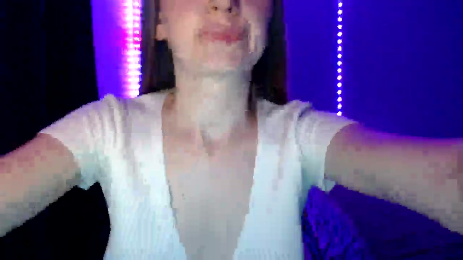 Gallery image thumbnail from PetitAnge_'s myfreecams stream on, 10/07/2025, 22:18 image 19 of 20
