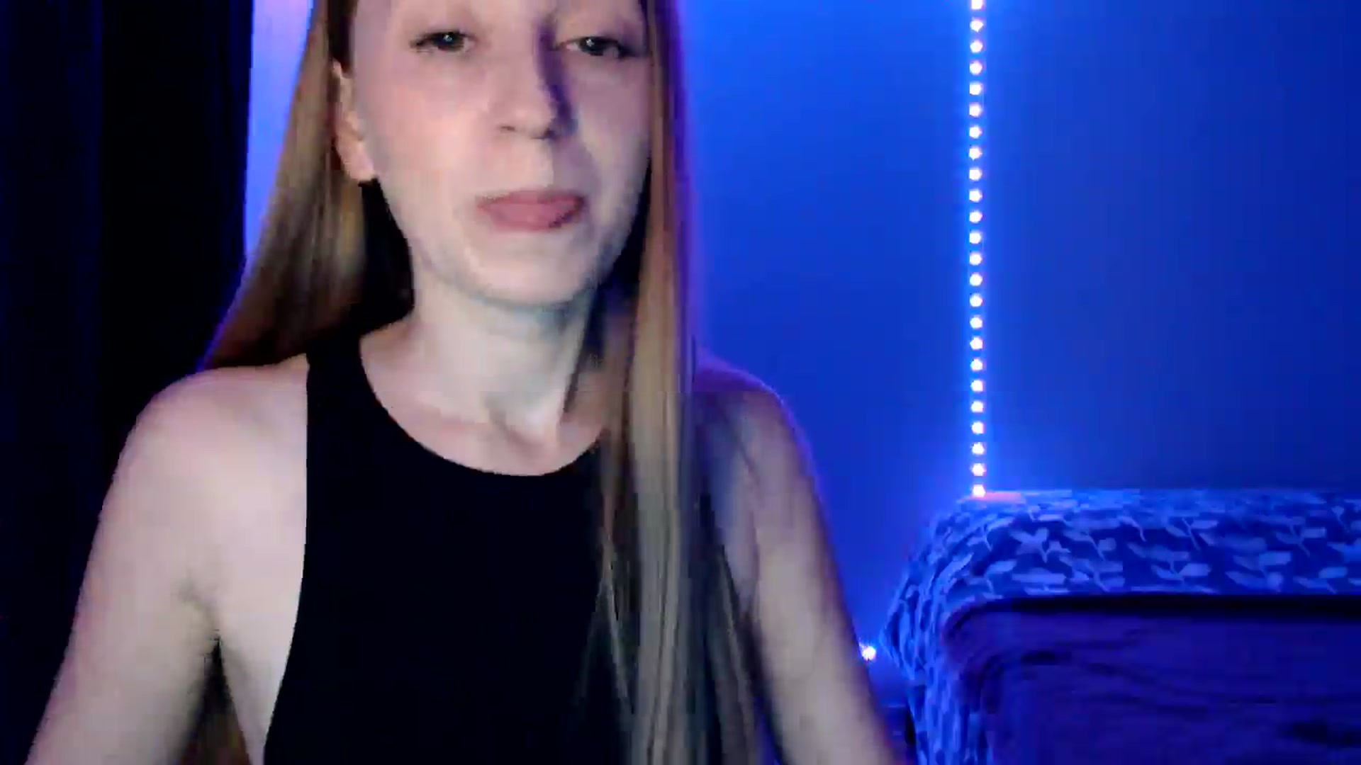 Gallery image thumbnail from PetitAnge_'s myfreecams stream on, 10/12/2025, 16:57 image 20 of 20