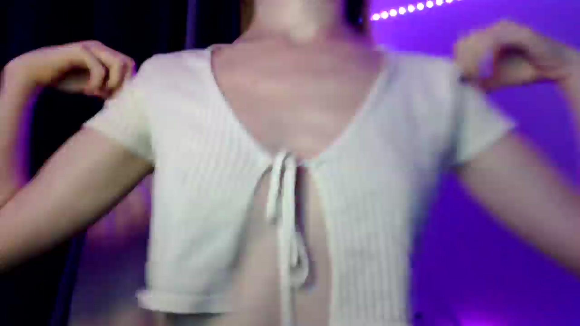 Gallery image thumbnail from PetitAnge_'s myfreecams stream on, 10/13/2025, 02:04 image 1 of 20