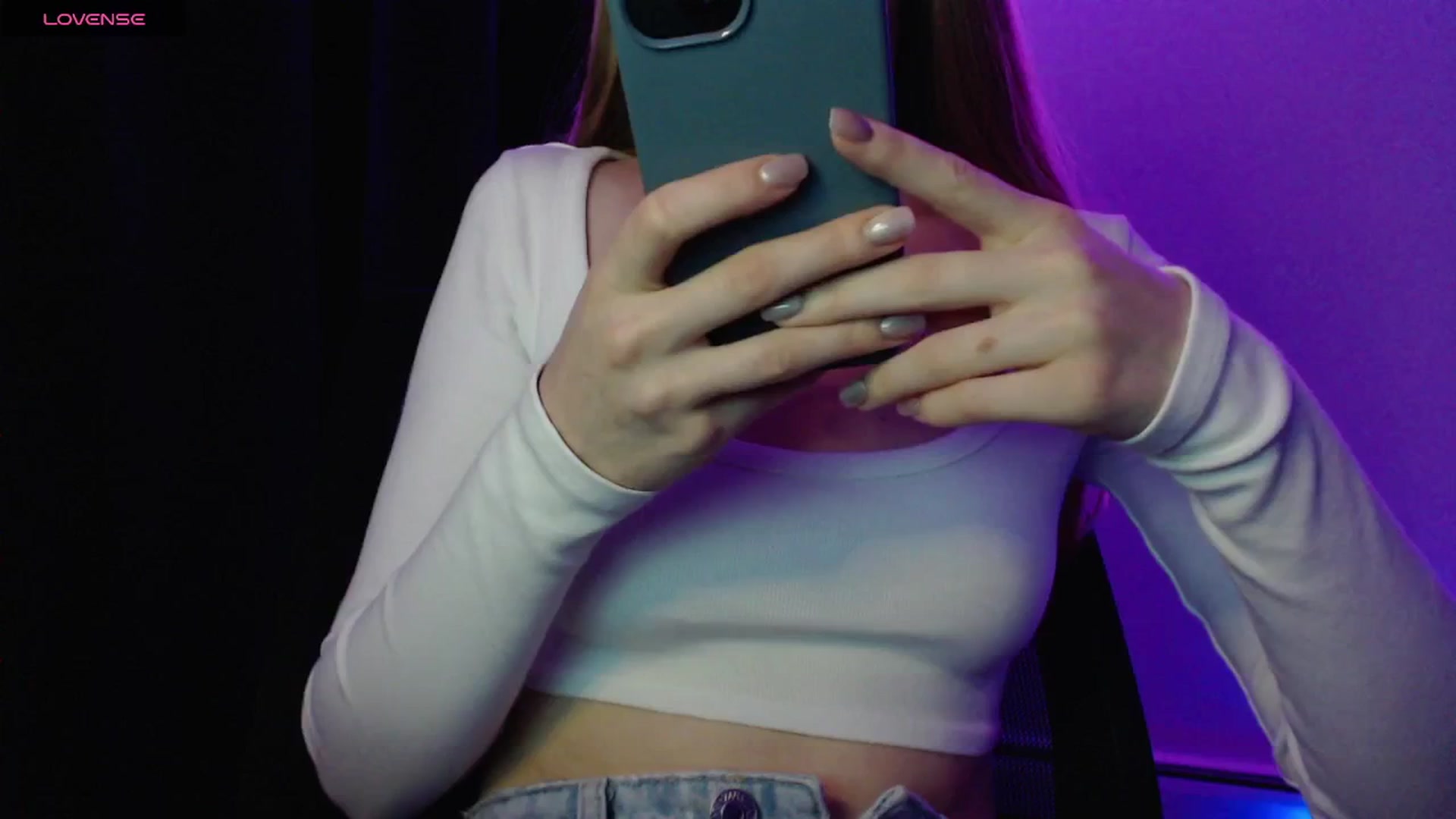Gallery image thumbnail from PetitAnge_'s myfreecams stream on, 10/21/2025, 22:39 image 17 of 20