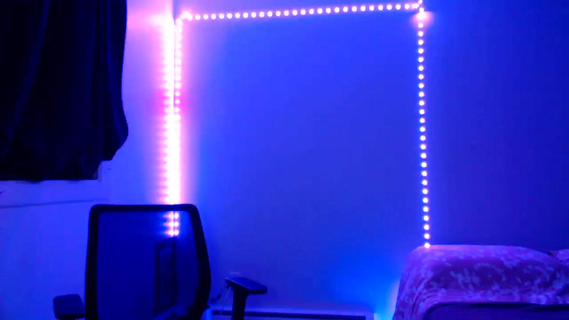 Gallery image thumbnail from PetitAnge_'s myfreecams stream on, 10/23/2025, 22:35 image 14 of 20