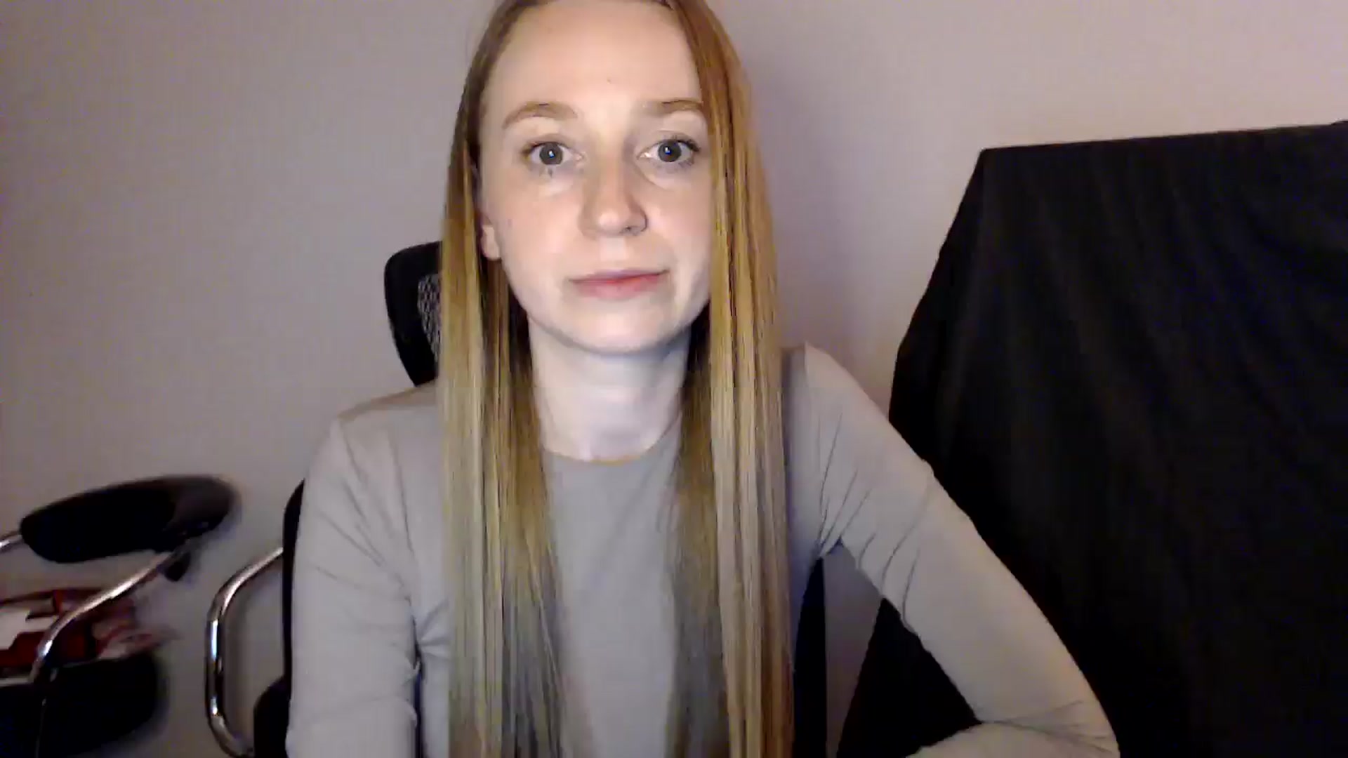 Gallery image thumbnail from PetitAnge_'s myfreecams stream on, 11/12/2025, 02:25 image 1 of 20