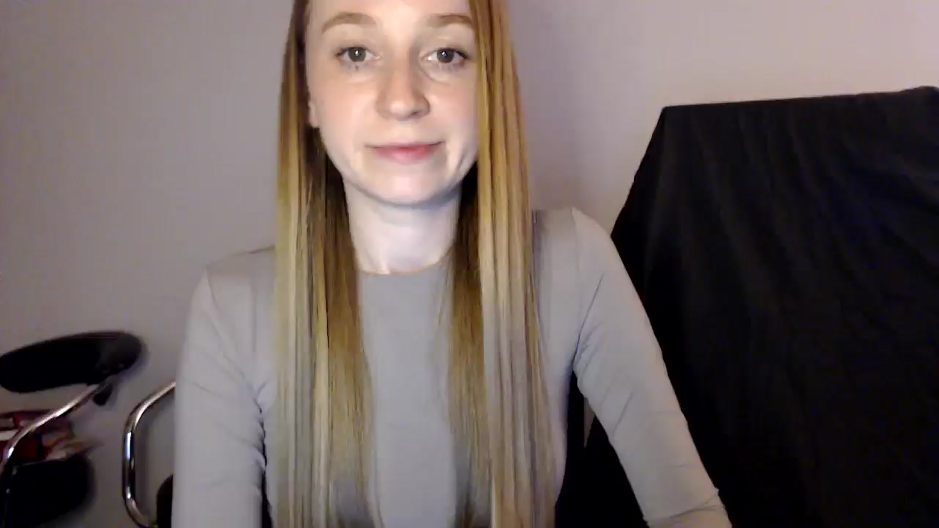 Gallery image thumbnail from PetitAnge_'s myfreecams stream on, 11/12/2025, 02:25 image 15 of 20