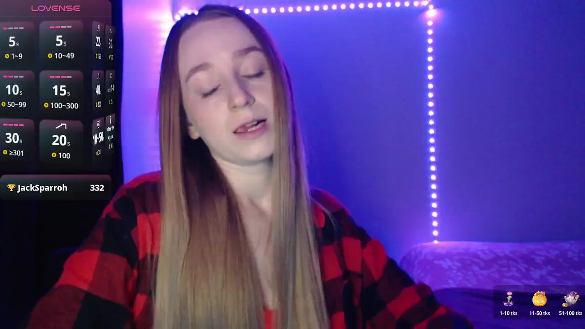 Gallery image thumbnail from PetitAnge_'s myfreecams stream on, 11/12/2025, 22:19 image 3 of 20