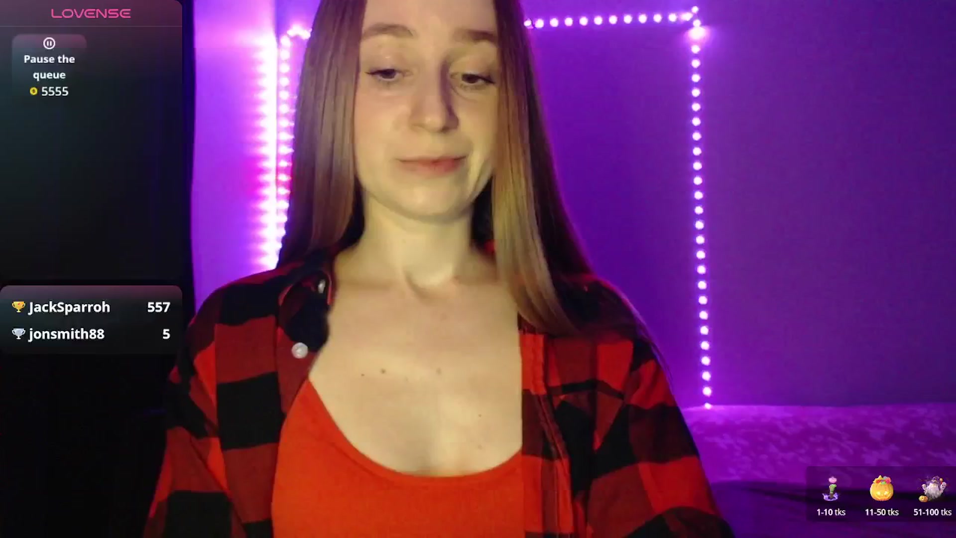 Gallery image thumbnail from PetitAnge_'s myfreecams stream on, 11/12/2025, 22:19 image 12 of 20