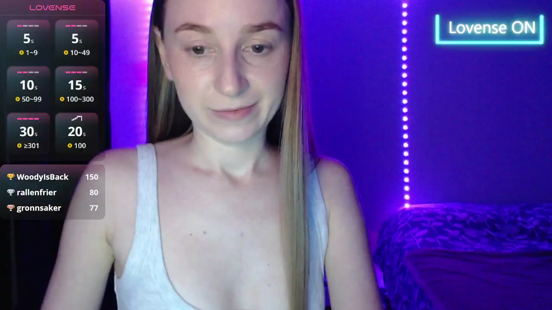Gallery image thumbnail from PetitAnge_'s myfreecams stream on, 11/26/2025, 21:49 image 6 of 20