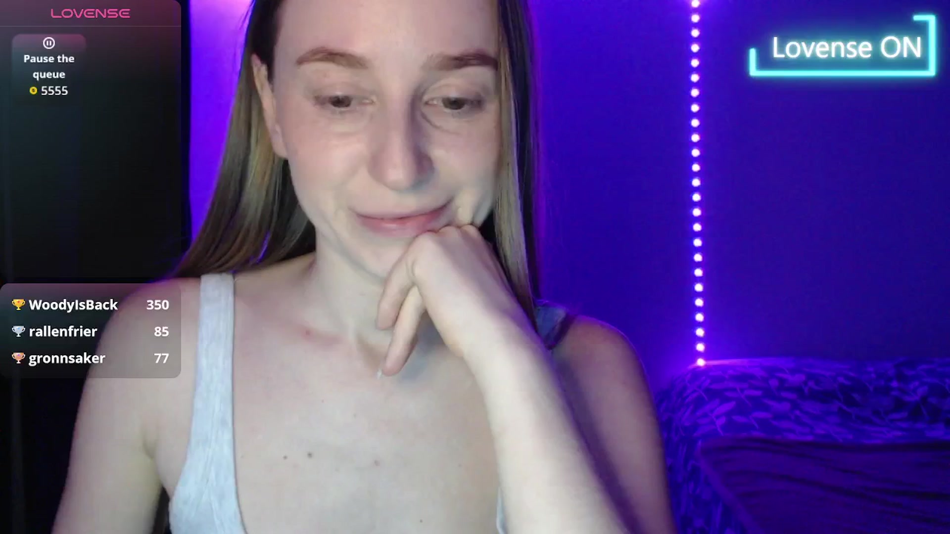 Gallery image thumbnail from PetitAnge_'s myfreecams stream on, 11/26/2025, 21:49 image 20 of 20