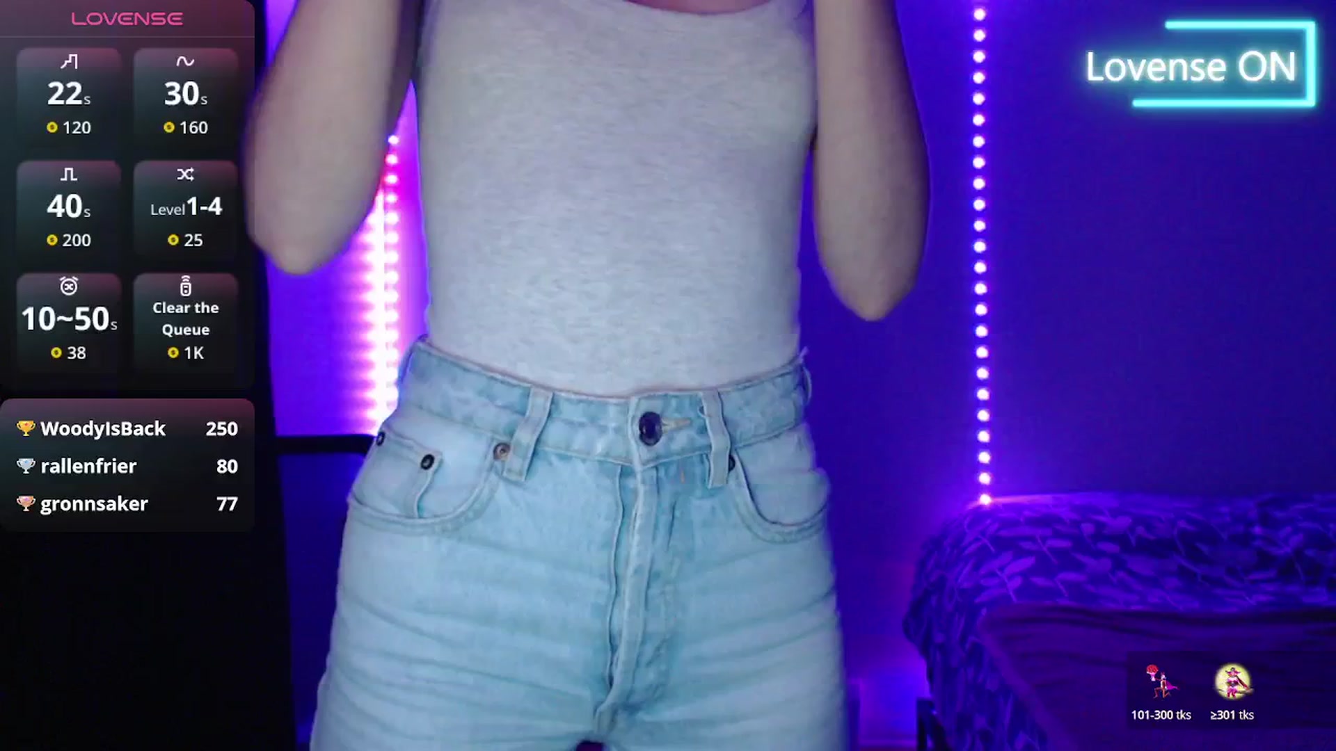 Gallery image thumbnail from PetitAnge_'s myfreecams stream on, 11/26/2025, 21:49 image 7 of 20
