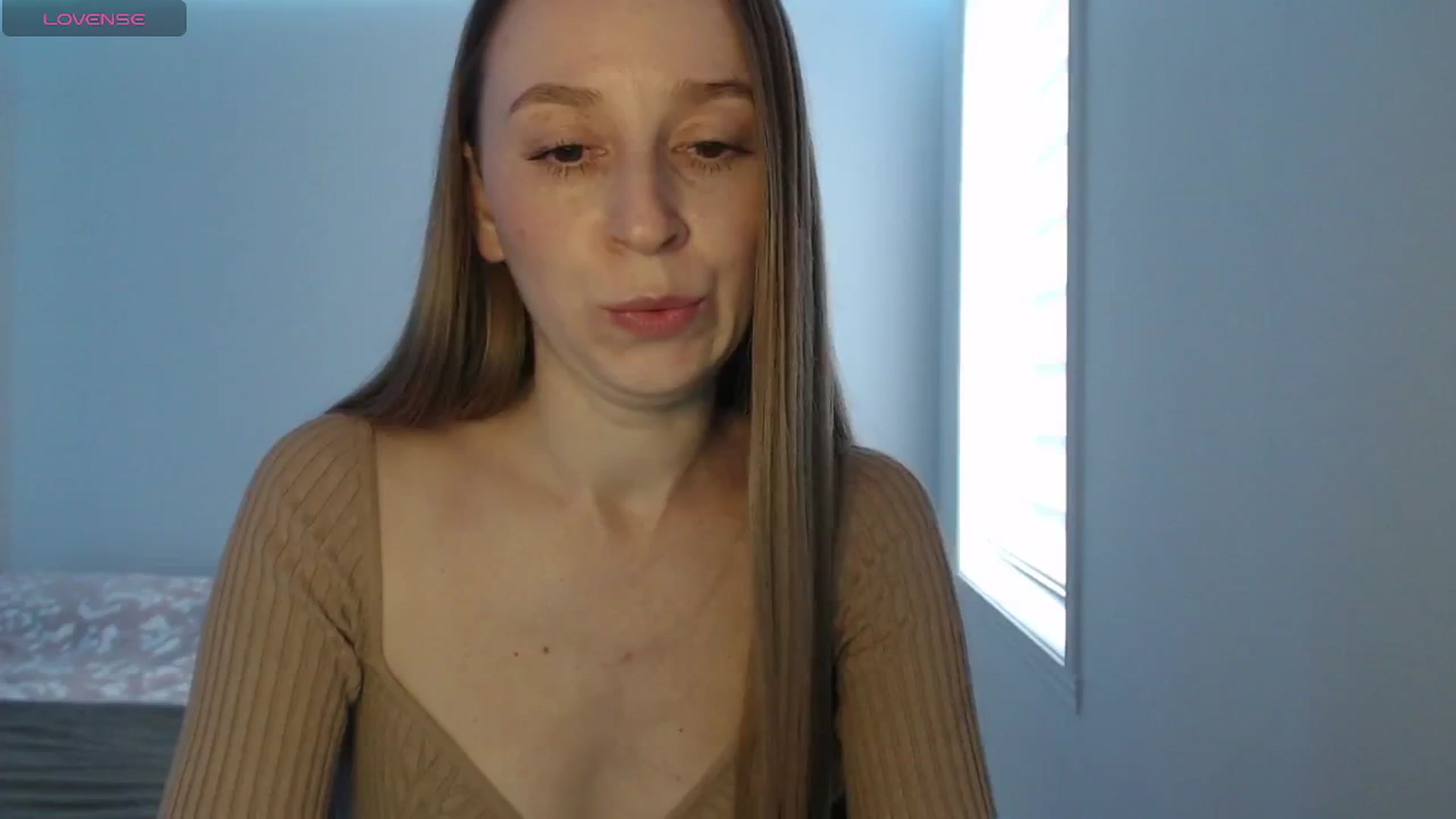 Gallery image thumbnail from PetitAnge_'s myfreecams stream on, 12/20/2025, 20:09 image 10 of 20