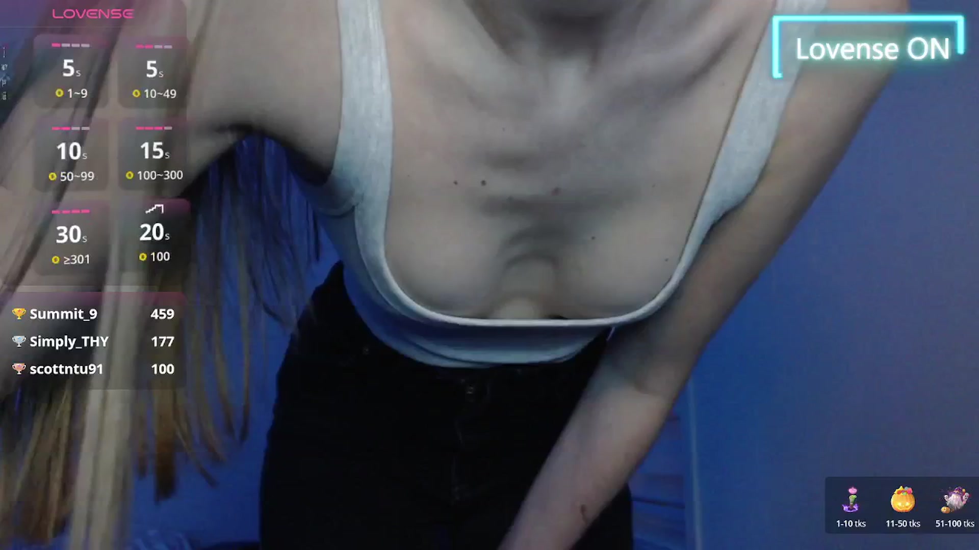 Gallery image thumbnail from PetitAnge_'s myfreecams stream on, 12/23/2025, 24:02 image 18 of 20