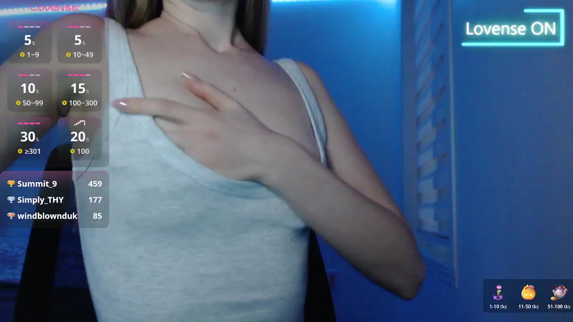 Gallery image thumbnail from PetitAnge_'s myfreecams stream on, 12/23/2025, 24:02 image 3 of 20