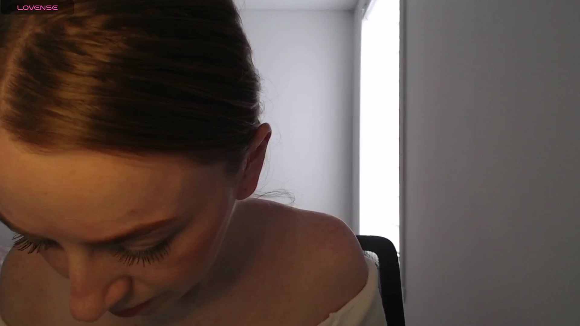 Gallery image thumbnail from PetitAnge_'s myfreecams stream on, 12/31/2025, 17:40 image 2 of 20