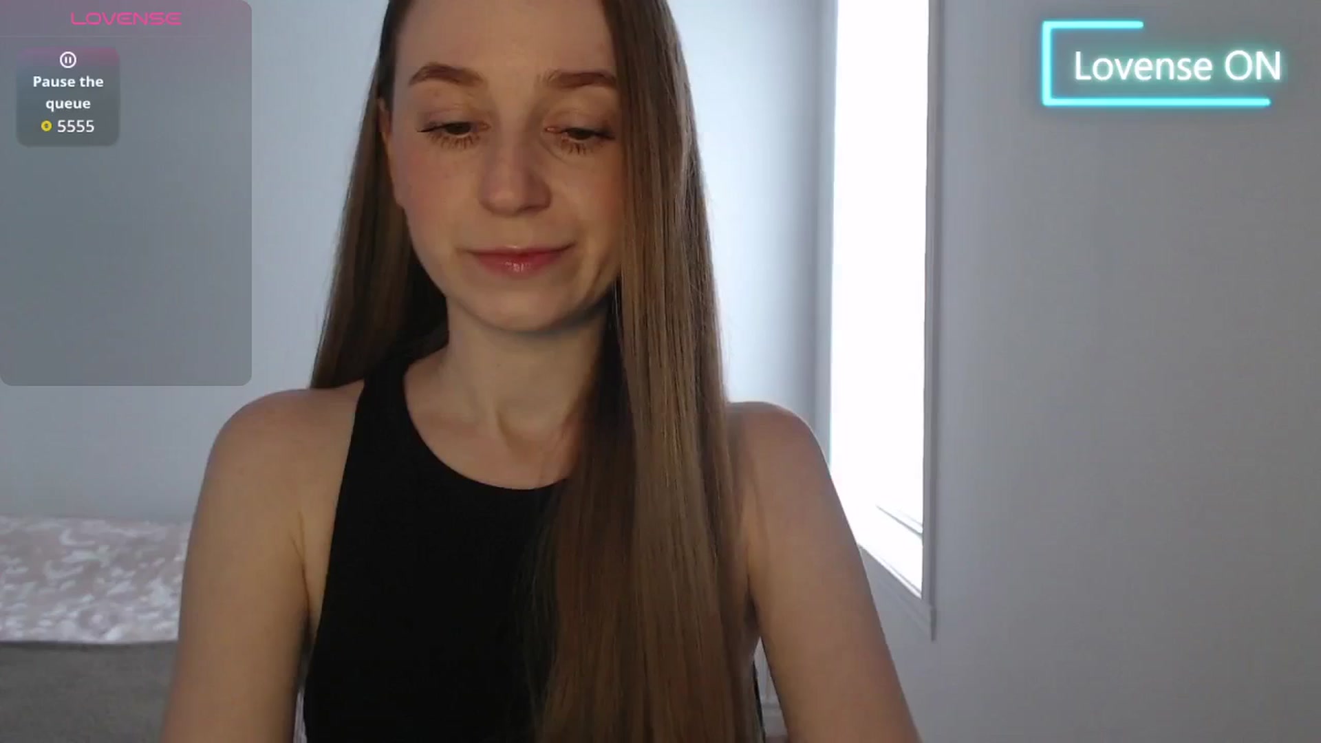 Gallery image thumbnail from PetitAnge_'s myfreecams stream on, 01/01/2026, 19:01 image 2 of 20