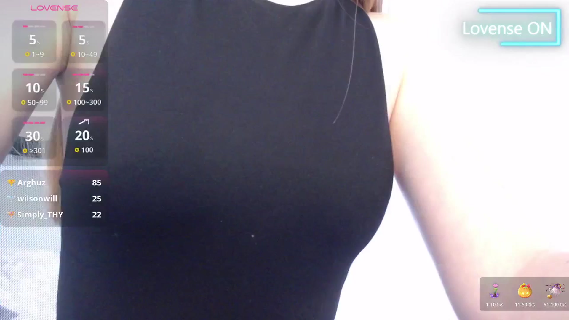 Gallery image thumbnail from PetitAnge_'s myfreecams stream on, 01/01/2026, 19:38 image 13 of 20
