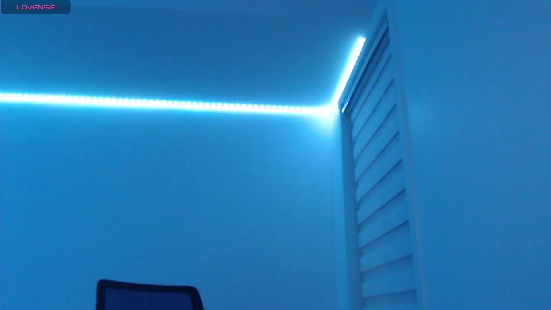 Gallery image thumbnail from PetitAnge_'s myfreecams stream on, 01/02/2026, 23:59 image 18 of 20
