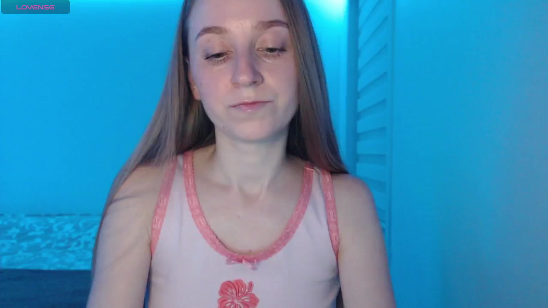 Gallery image thumbnail from PetitAnge_'s myfreecams stream on, 01/14/2026, 01:43 image 5 of 20