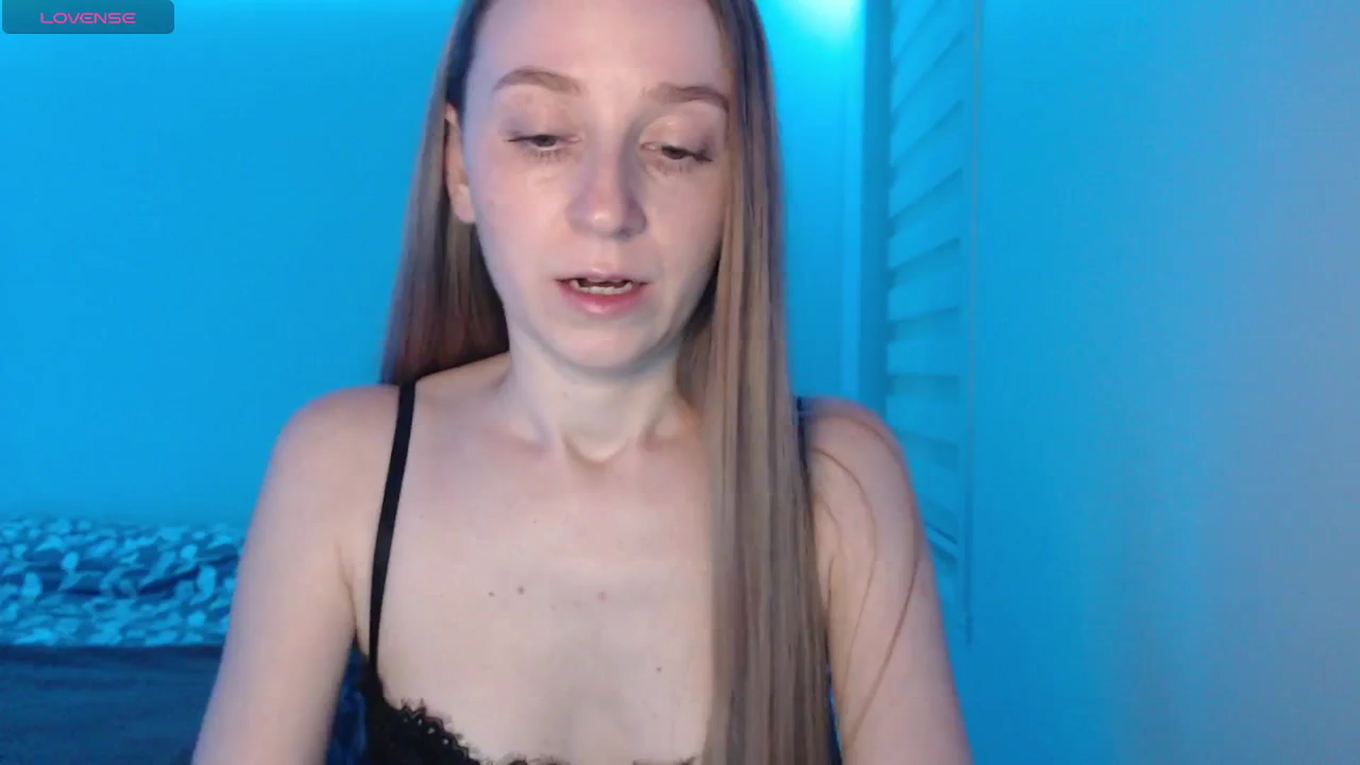 Gallery image thumbnail from PetitAnge_'s myfreecams stream on, 01/18/2026, 24:47 image 9 of 20