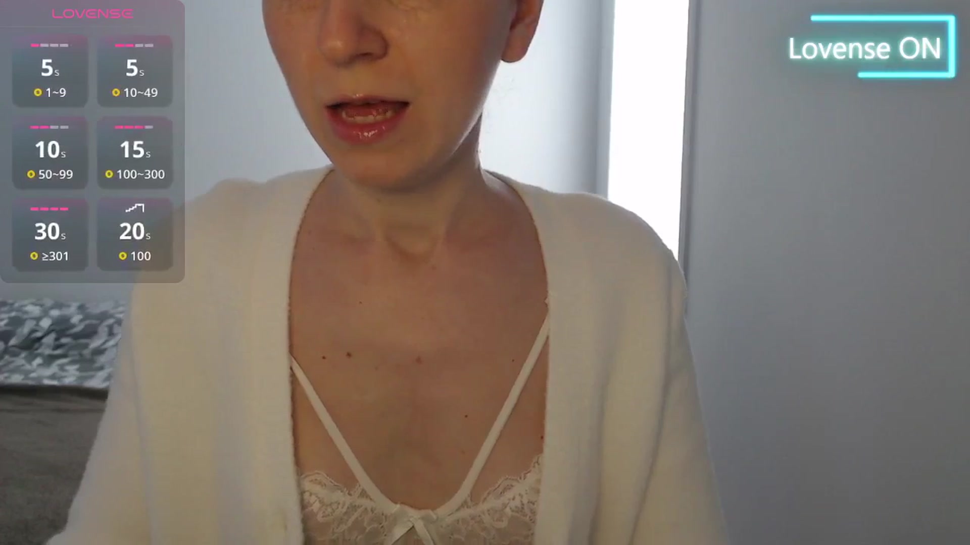 Gallery image thumbnail from PetitAnge_'s myfreecams stream on, 01/25/2026, 19:43 image 2 of 20