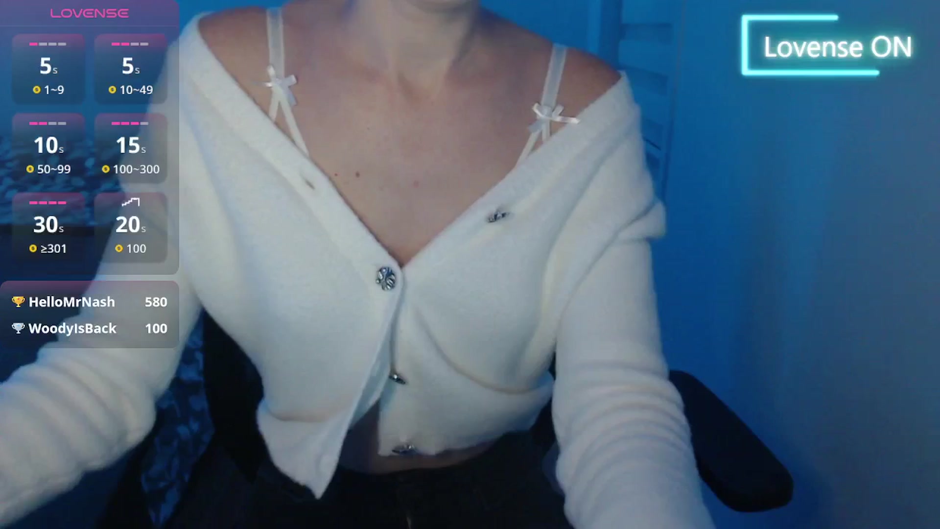 Gallery image thumbnail from PetitAnge_'s myfreecams stream on, 01/26/2026, 23:23 image 6 of 20