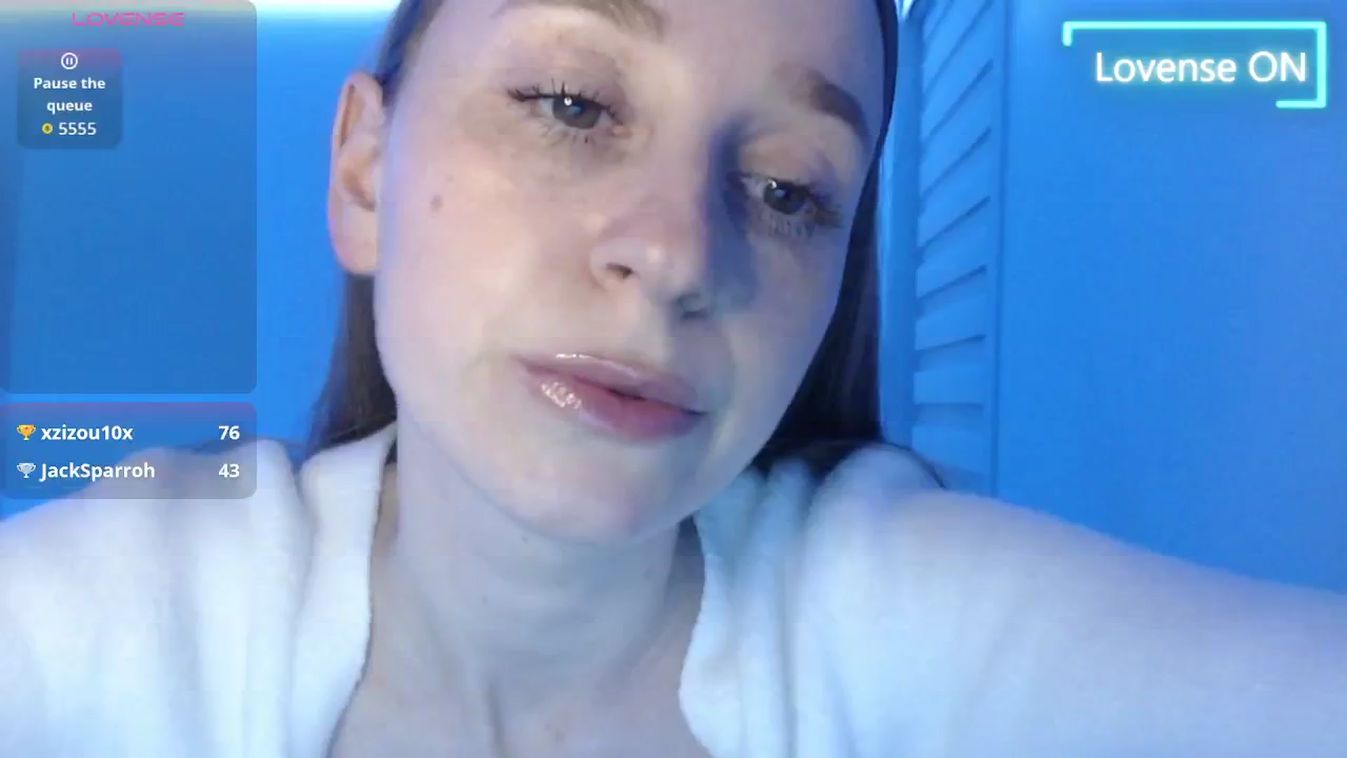 Gallery image thumbnail from PetitAnge_'s myfreecams stream on, 02/09/2026, 02:44 image 9 of 20