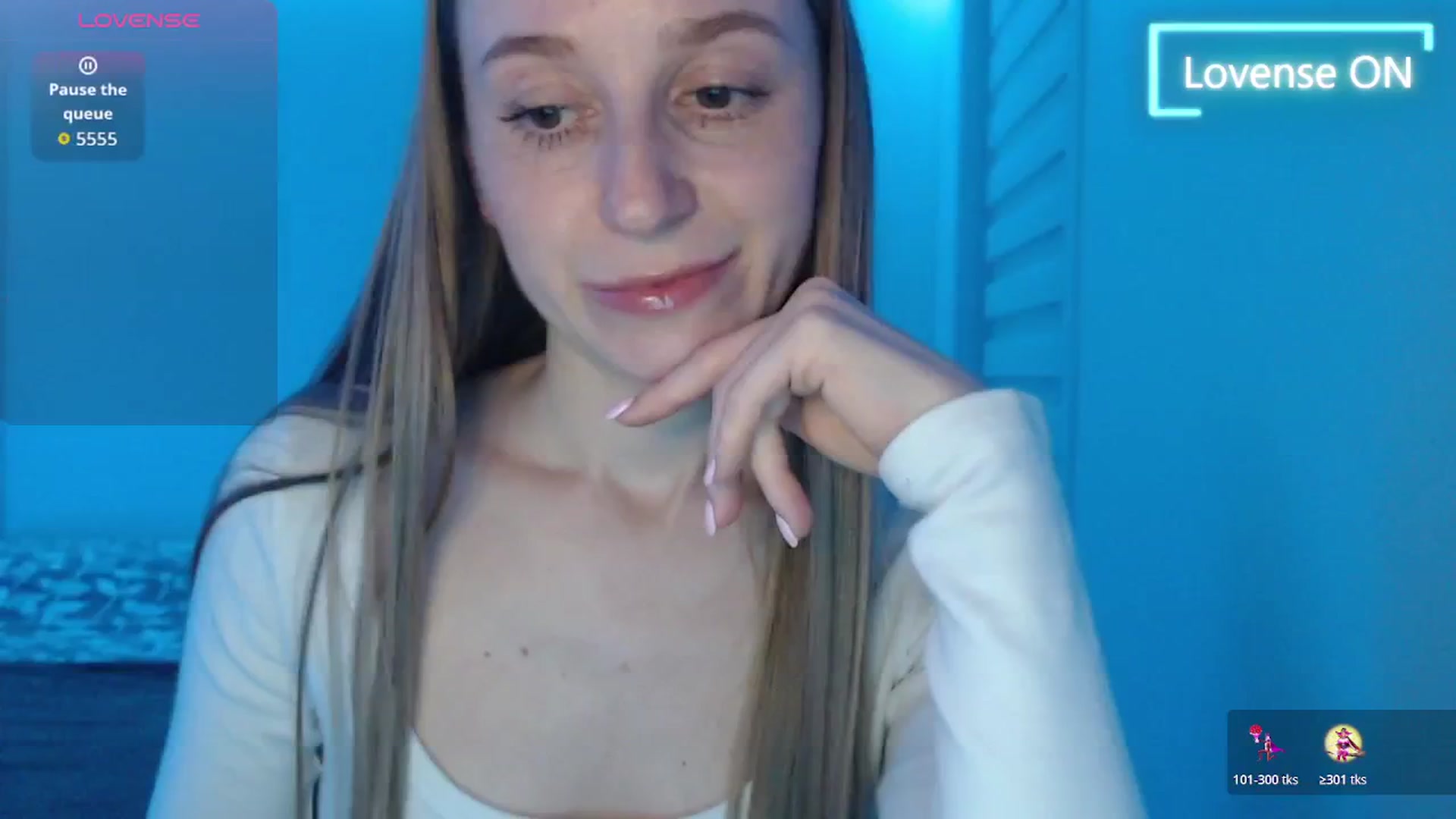 Gallery image thumbnail from PetitAnge_'s myfreecams stream on, 02/10/2026, 02:10 image 19 of 20