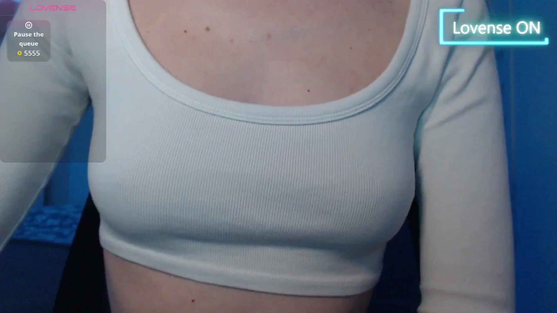 Gallery image thumbnail from PetitAnge_'s myfreecams stream on, 02/11/2026, 02:03 image 2 of 20