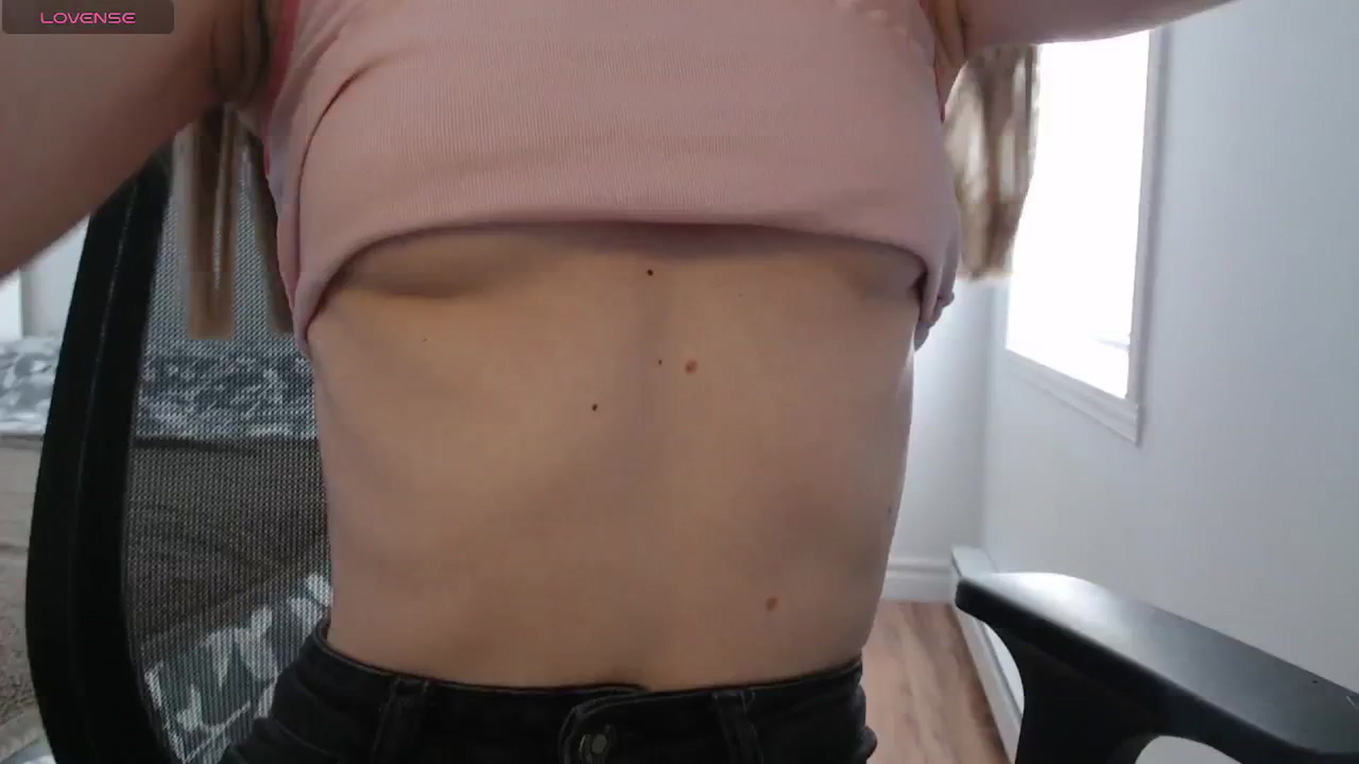 Gallery image thumbnail from PetitAnge_'s myfreecams stream on, 02/12/2026, 19:00 image 19 of 20