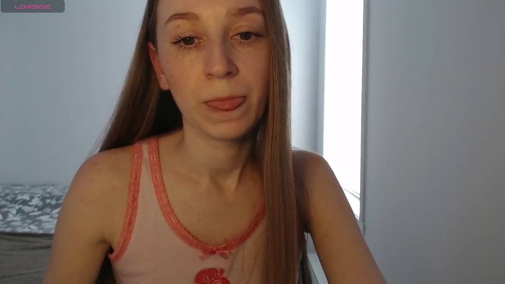 Gallery image thumbnail from PetitAnge_'s myfreecams stream on, 02/13/2026, 19:50 image 4 of 20