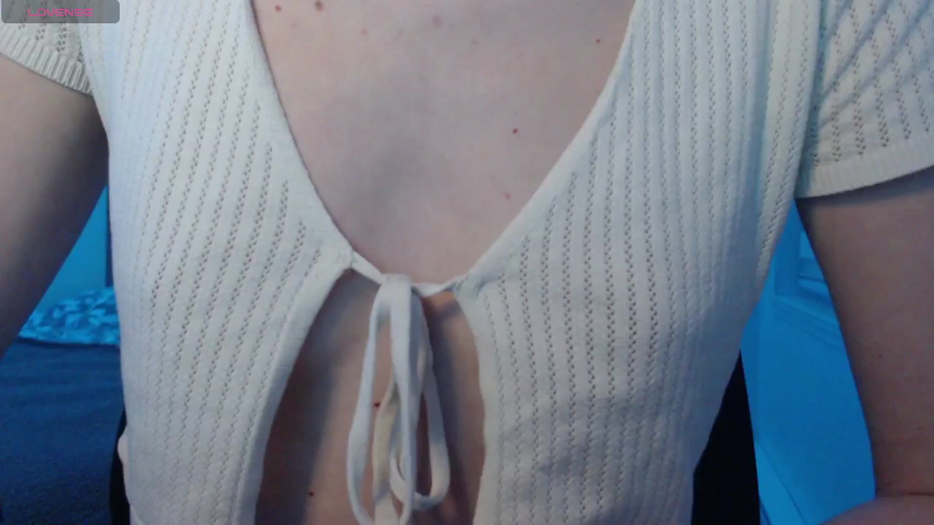 Gallery image thumbnail from PetitAnge_'s myfreecams stream on, 02/16/2026, 03:22 image 15 of 20